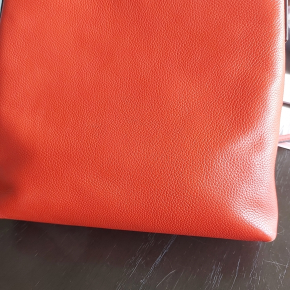 Kate Spade Crossbody - Picture 2 of 5